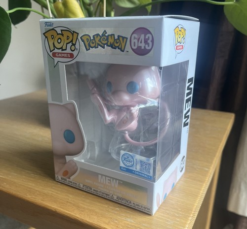 Funko pop mew pearlescent - funko,