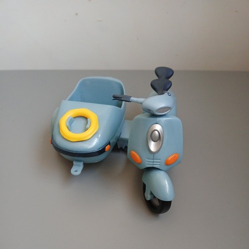 Bratz 2002 blu vespa - blu,