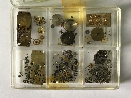 Scatola ricambi orologio - ricambi,