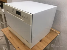 LAVASTOVIGLIE LAVAGGIO RAPIDO 20 MINUTI LIBERA INSTALLAZ._ELECTROLUX ESF2400OW