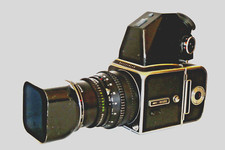Hasselblad 500 C + Magazzino A12 + Sonnar C 150mm f.4 T* + Mirino Esposimetrico 