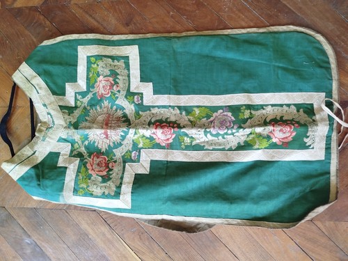 Chasuble ancienne prêtre - ancienne, de