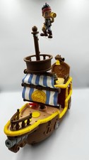 Jake’s Musical Nave Pirata