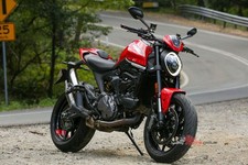 DUCATI MONSTER 937 PLUS