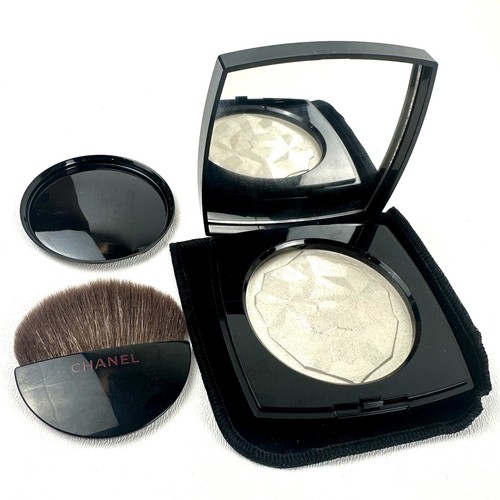 Chanel signe lion - du,