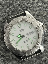 Casio Uomo Diver Day Date 100M