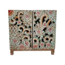 Mobile etnico con intagli