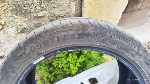 Pneumatici 225 18 - 45,