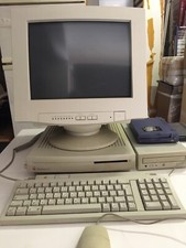 Privato vende Apple Macintosh LC II 1991, Comprensivo di Lettore CD Apple, modem