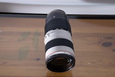 Canon 200mm 2 - 70-200mm, f/2.8