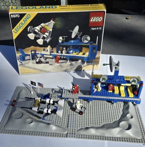 Lego space 6970 beta command - space,