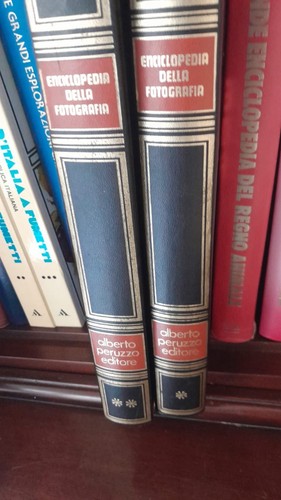 Enciclopedia della fotografia - della,