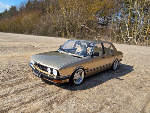 Bmw 528i e28 - 1:18,
