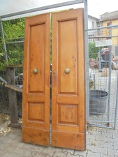 Grande portone in legno 2 ante