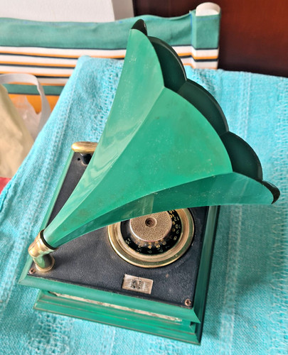 Radio vintage mini vox - radio, forma