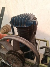 Compressore Aria Da 300 Litri Doppio Stadio Usato Ma Perfettamente Funzionante..