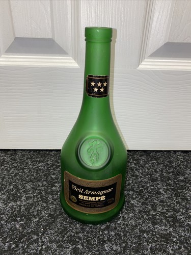 Vintage vieil armagnac - vintage,