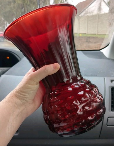 Ruby red anchor - red, hocking
