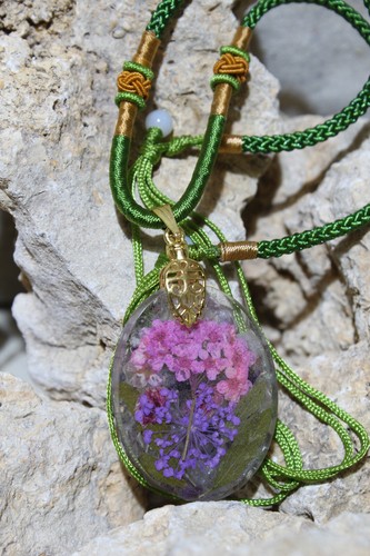 Collana con ciondolo - collana,