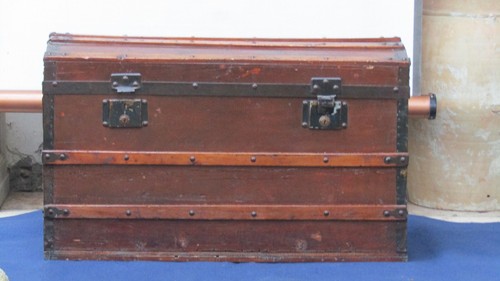 Baule forziere antico legno - in,