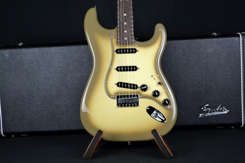 Fender anniversario - 70°,