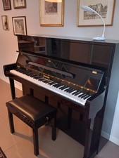 pianoforte verticale Bachmann nero lucido