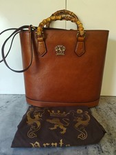 Borsa a mano e tracolla