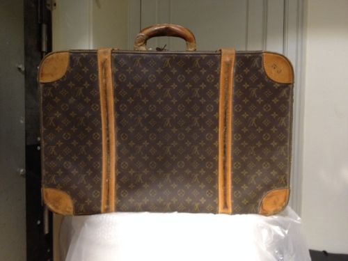 Used vintage suitcase - -,