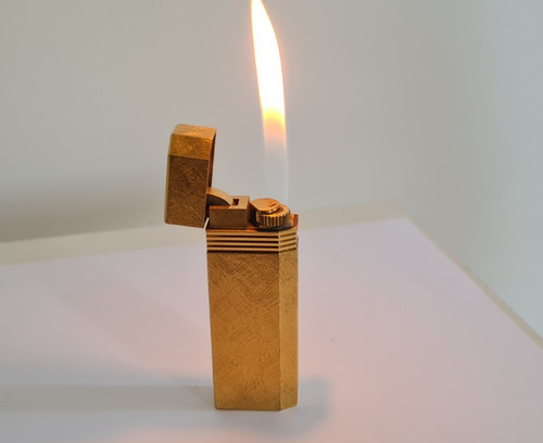 Briquet must cartier - must,