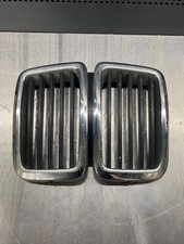 BMW 5 SERIES E28 FRONT GRILLE