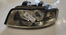 8E0941029C Projecteur Gauche AUDI A4 (8E) 1.8 20V Turbo (120Kw) Qu. SW
