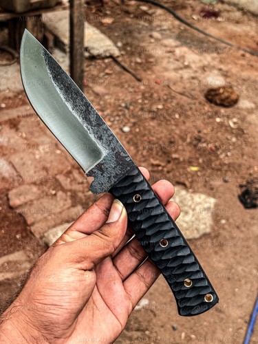 Coltello sopravvivenza fatto - fatto, a