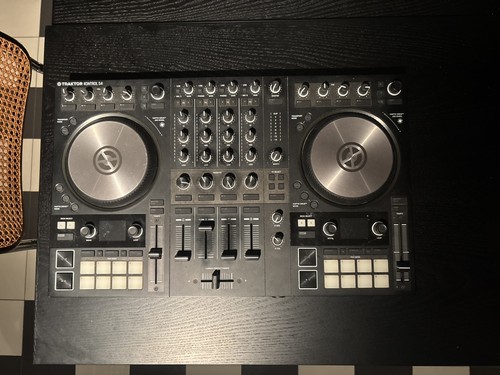 Traktor kontrol mk3 - dj,