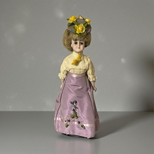 Bambola porcellana vintage - bambola,
