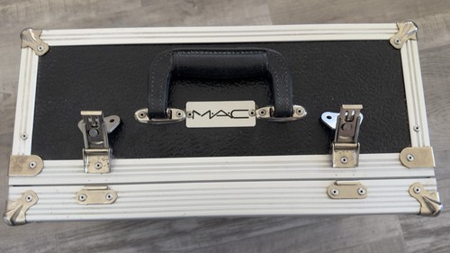 Mac metal vintage - metal,