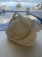 Borsa MAX MARA PASTICCINO weekend grande in morbida pelle panna. Prezzo consigliato oltre 500 euro.