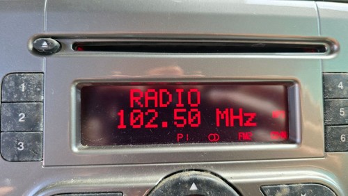 Alfa romeo mito 2011 radio - romeo,