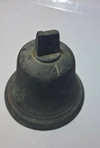 Vecchia campana ottone - vecchia,