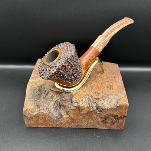 Pipe rusticated - n, pipe’