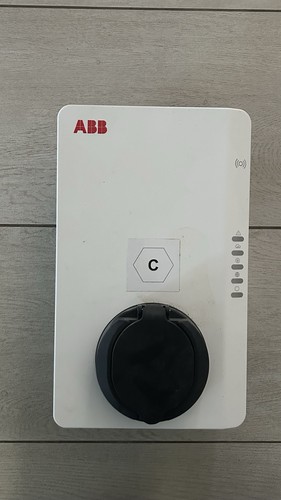 Colonnina ricarica abb - colonnina,