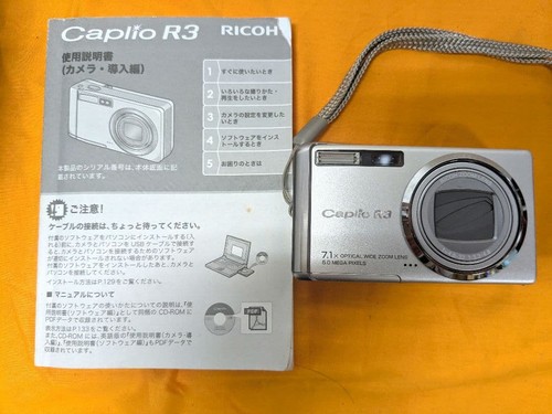 Fotocamera digitale compatta