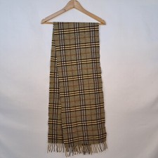 Burberrys 100% Cashmere Green