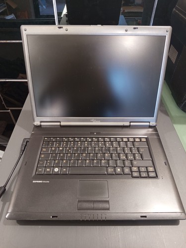 Computer portatile fujitsu - pc,