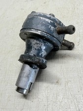 Pompa carburante trattore