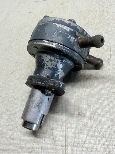 Pompa carburante trattore