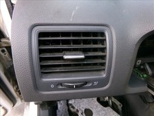 Bocchetta aria sinistra per VOLKSWAGEN GOLF 1.9 TDI SERIE 5 2004 105697