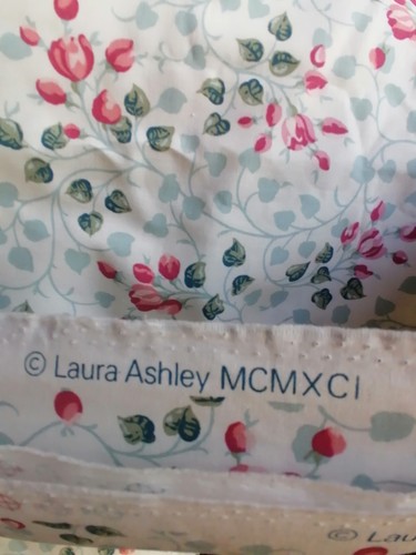Laura ashley peaseblossom - laura,