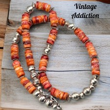 Collana di perle piattino