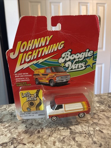 Johnny lightning 1977 chevy - johnny,