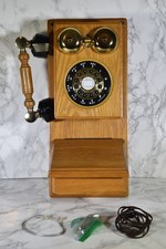 Telefono da parete in legno di